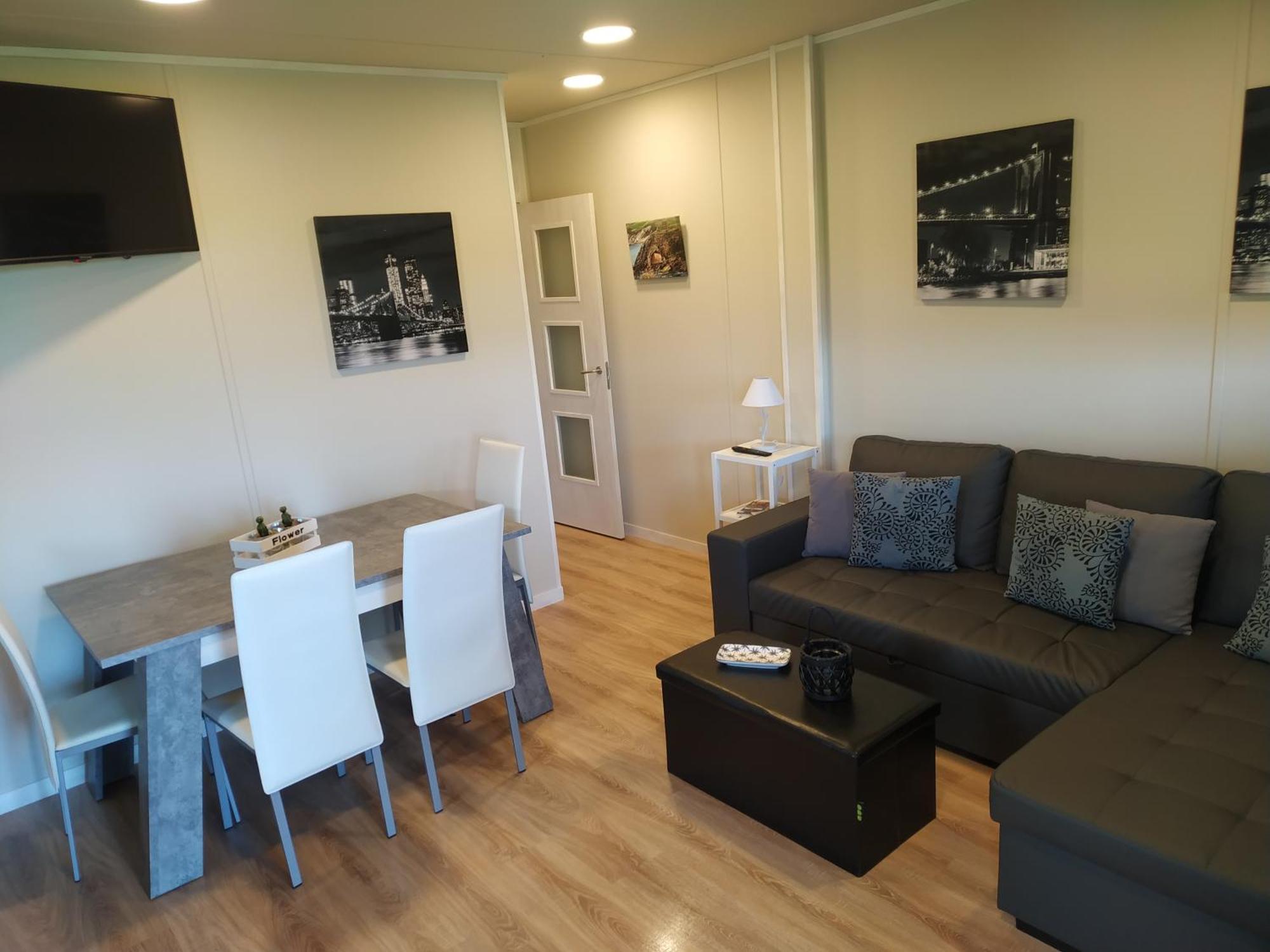 Apartamentos El Prau Убиарко Екстериор снимка